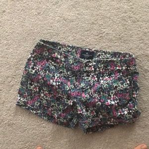 FAVORITE AE floral shorts